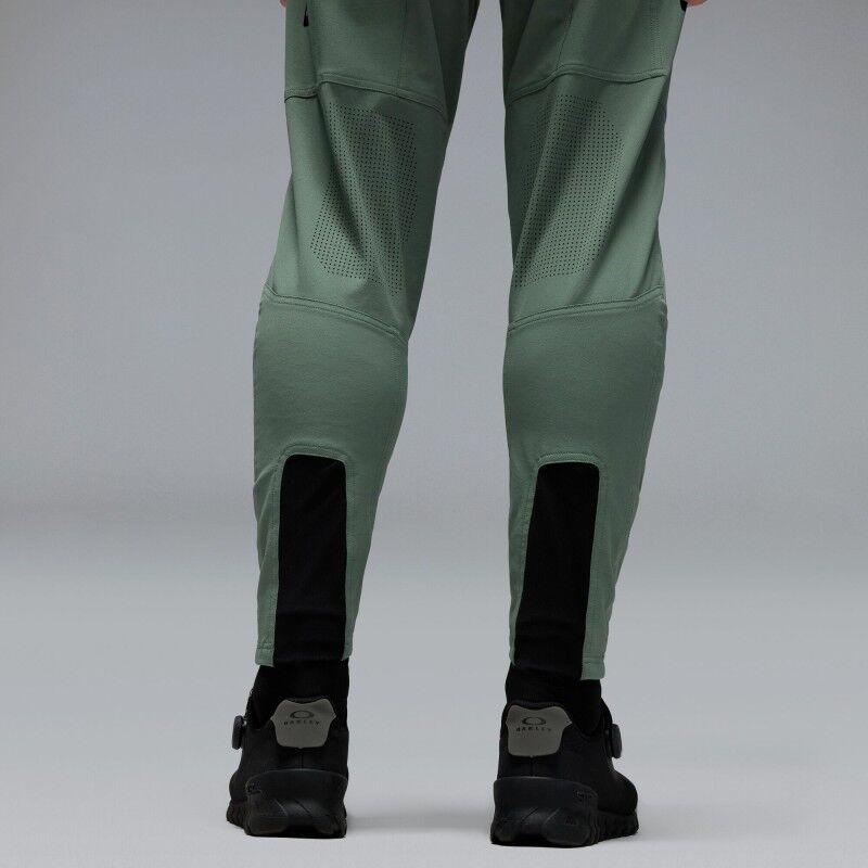 Oakley Maven Scrub Elite Pant - MTB Trousers - Men's | Hardloop