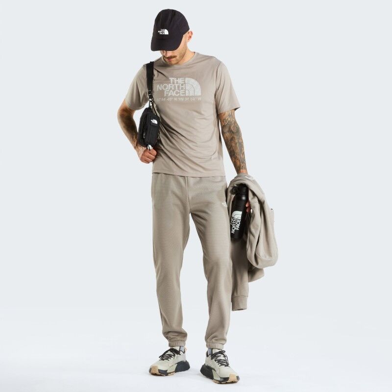 The North Face 24/7 S/S Tee Logo Graphic Reg - Camiseta - Hombre | Hardloop