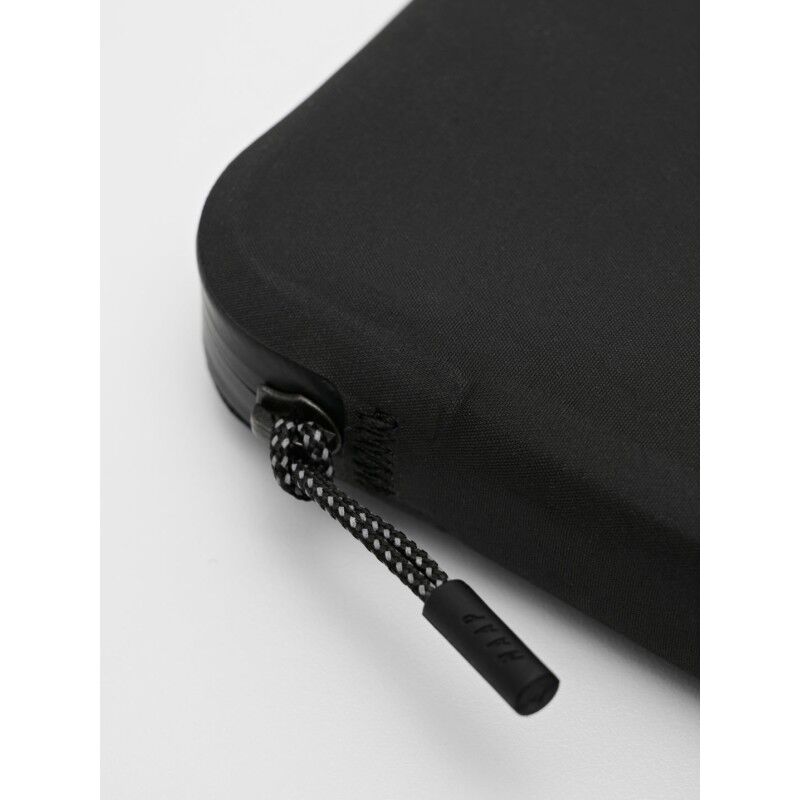 Maap Shield Waterproof Phone Wallet - Small | Hardloop