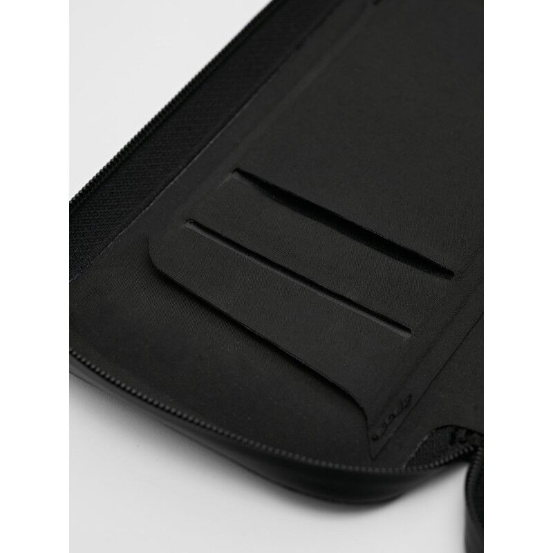 Maap Shield Waterproof Phone Wallet - Small | Hardloop