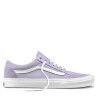 Soft Purple / True White
