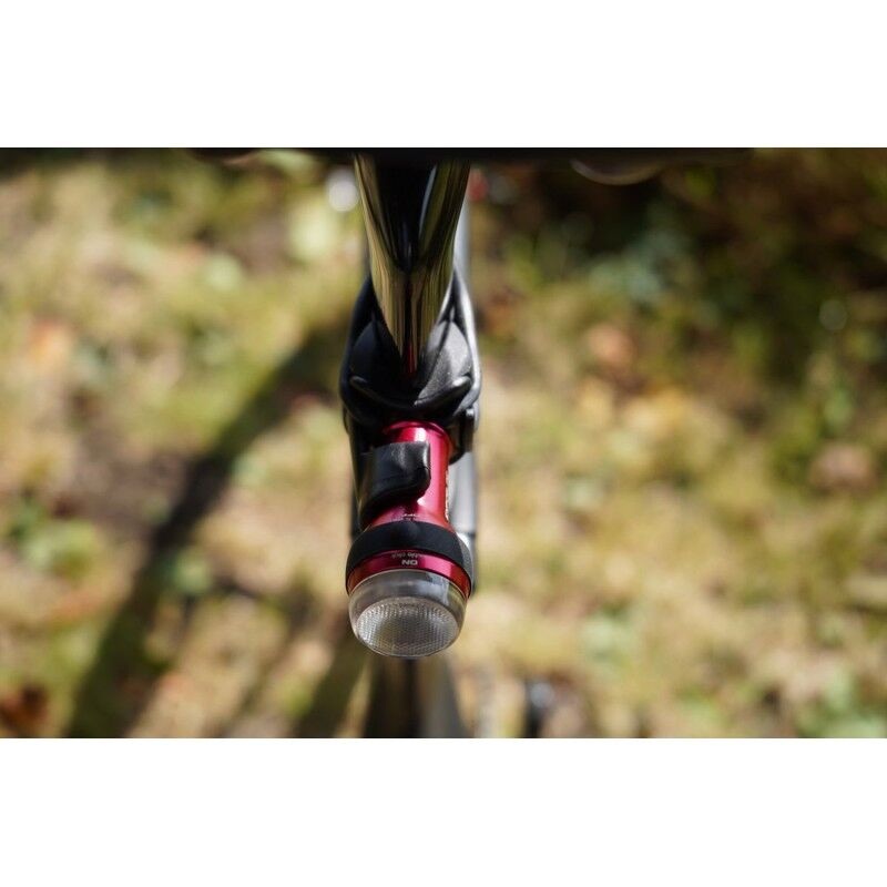 Exposure Lights Aero Seat Post bracket for TraceR | Hardloop