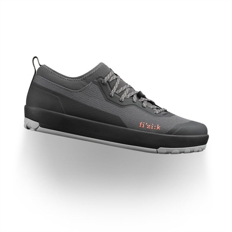 Fizik Versor 2.0 - Mountain Bike shoes | Hardloop