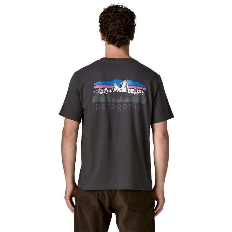 Patagonia M's Fitz Roy Foothills T-Shirt - T-paita - Miehet | Hardloop