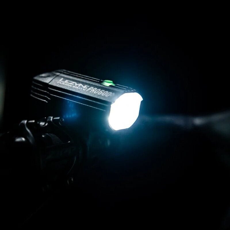 Lezyne Fusion Drive Pro 600 Plus / Strip Drive 300 Plus - Zestaw lampek rowerowych | Hardloop
