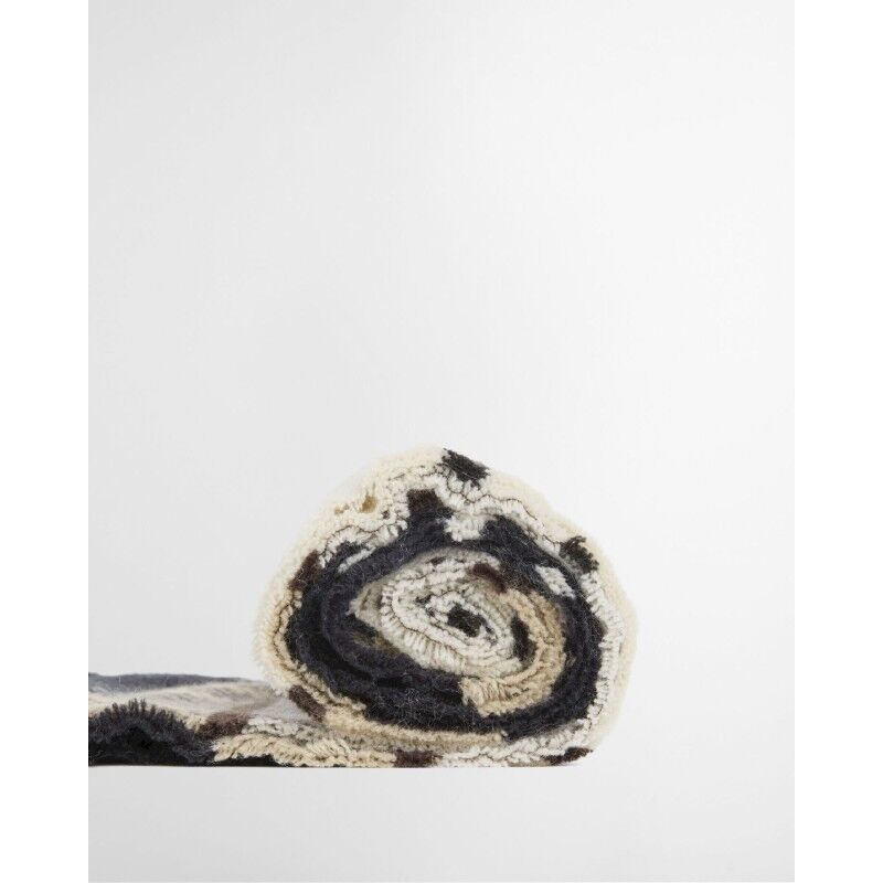 Barbour Pendle Beanie & Blair Scarf Gift Set - Scarf - Women's | Hardloop