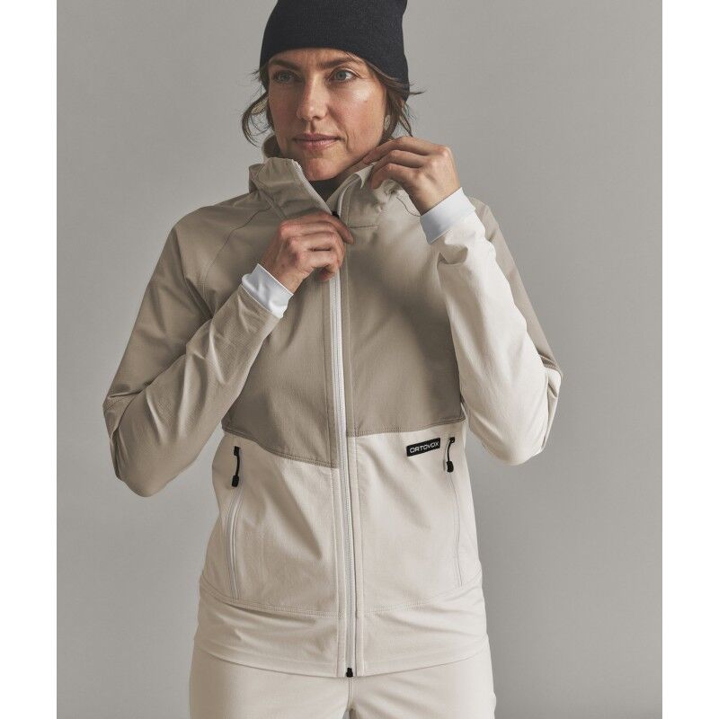 Ortovox Venet Softshell Hooded Jkt W - Dámská softshellová bunda | Hardloop