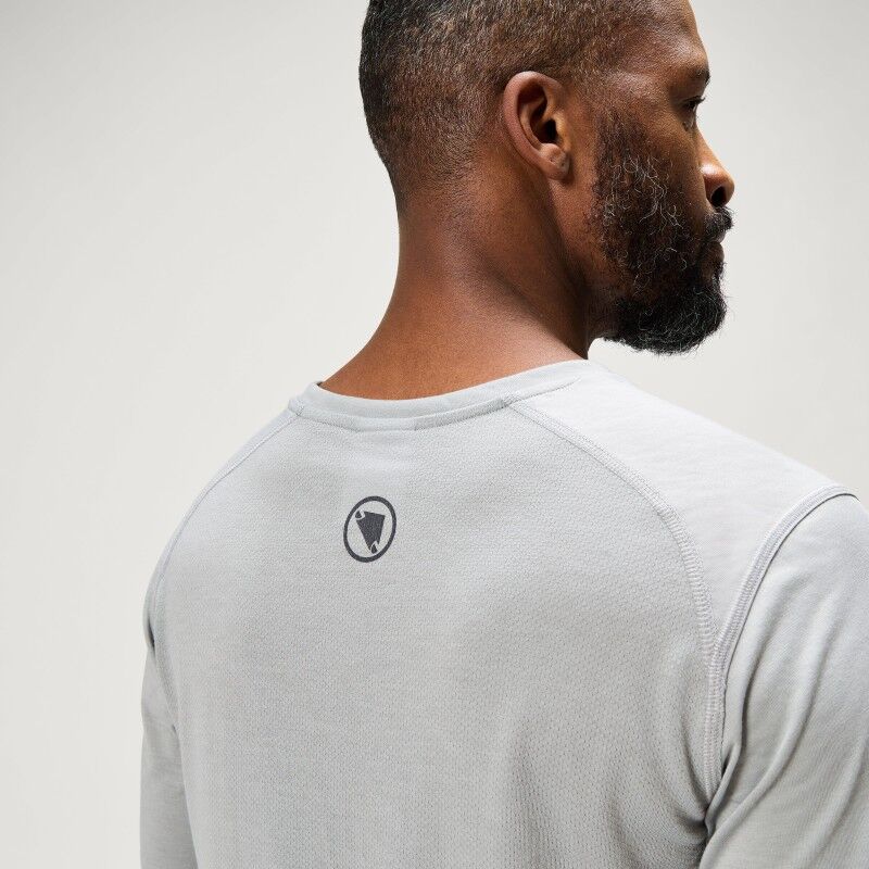 Endura Loop L/S Tech Tee - MTB jersey - Men's | Hardloop
