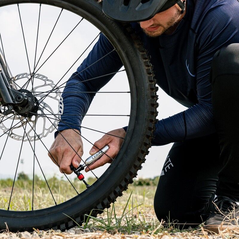 Lezyne Clik™ Drive Co2 With 20G Cartridge - CO2-pumpe | Hardloop