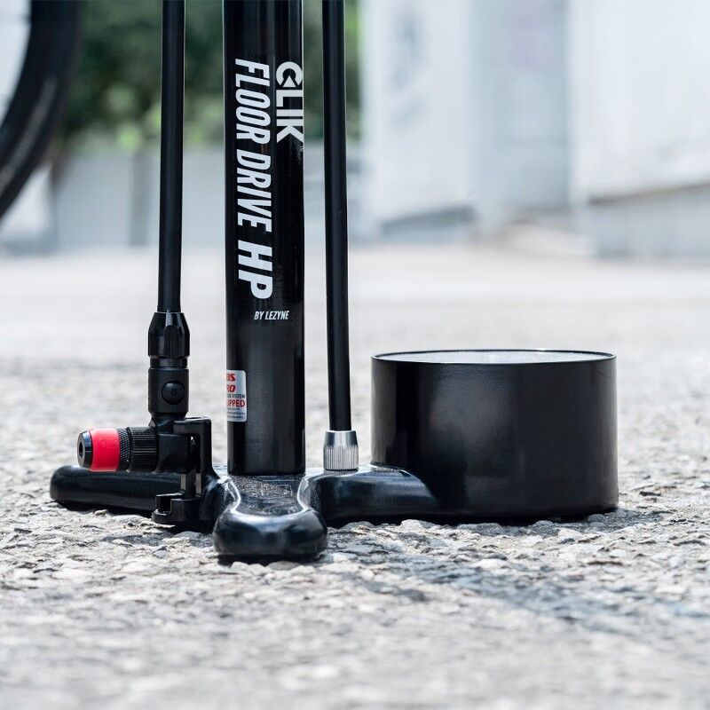 Lezyne Clik™ Floor Drive HP - Dílenské pumpy | Hardloop