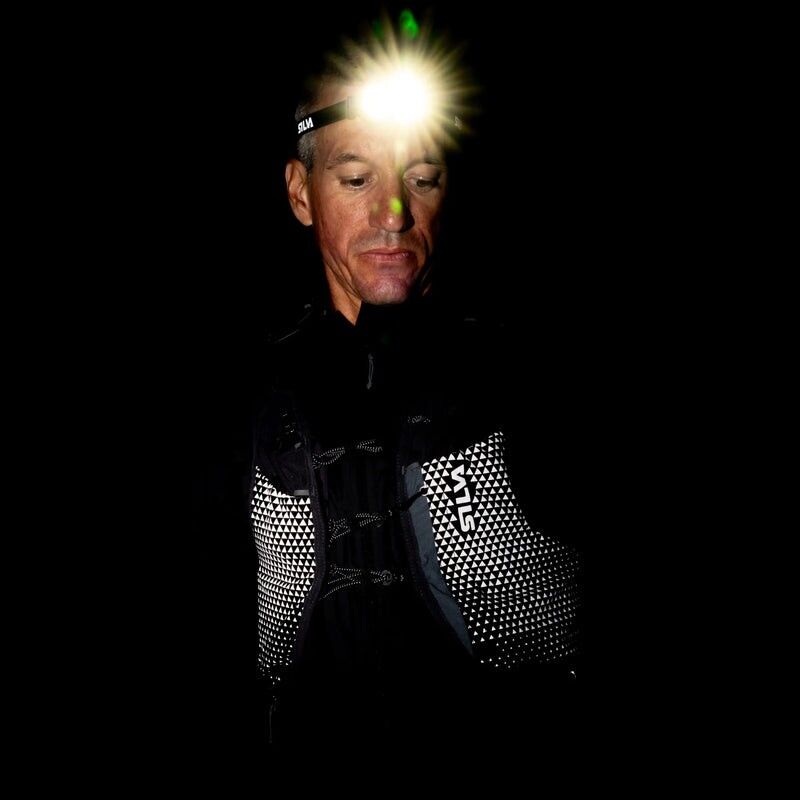 Silva Strive Fly Reflective - Sac trail | Hardloop