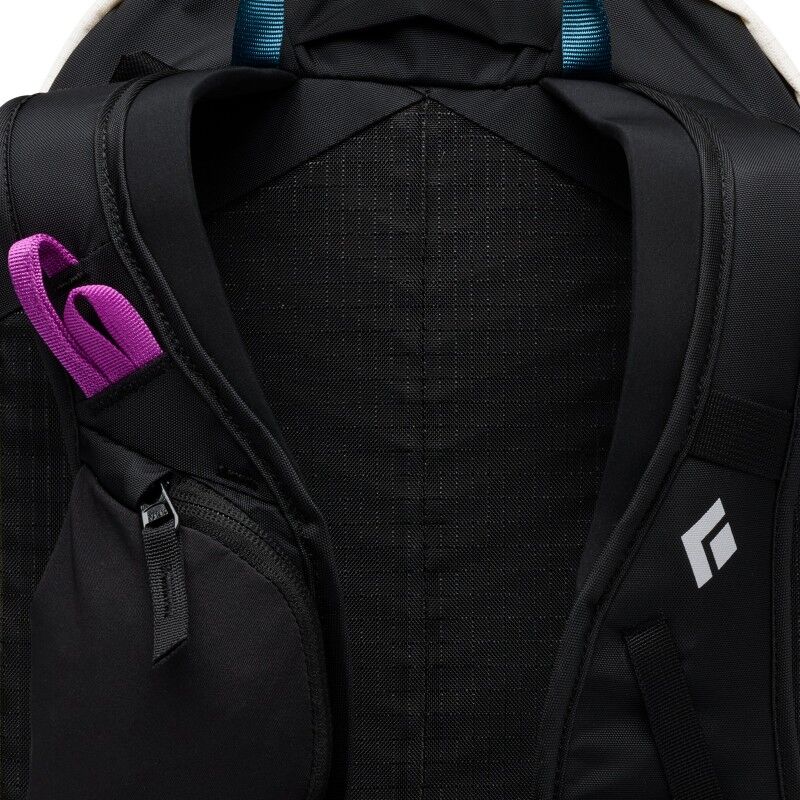 Black Diamond Helio 22 Backpack - Hiihtoreppu | Hardloop