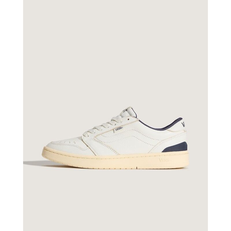 Vans Court Low - Lifestyle shoes | Hardloop