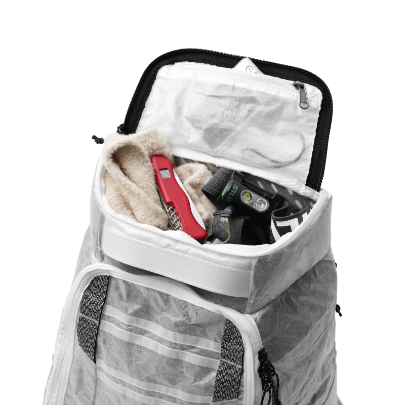Db Journey Weigh Lighter Hugger Backpack 30L - Urban backpack | Hardloop