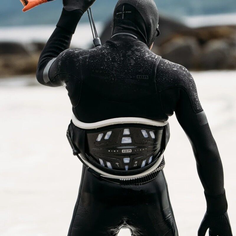 ION Waist Kite Riot Light - Kitesurfsele | Hardloop