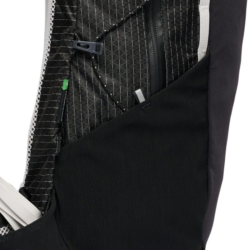 Black Diamond Pursuit 25 - Walking backpack - Women's | Hardloop