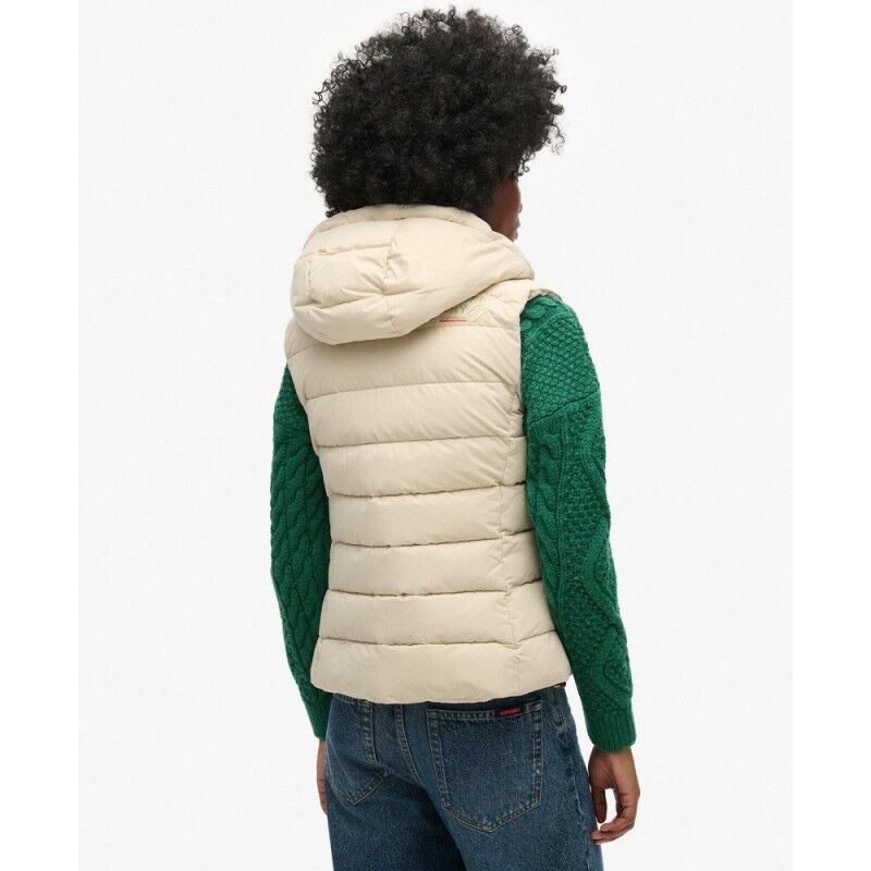 Superdry Hooded Microfibre Padded Gilet - Syntetväst - Dam | Hardloop
