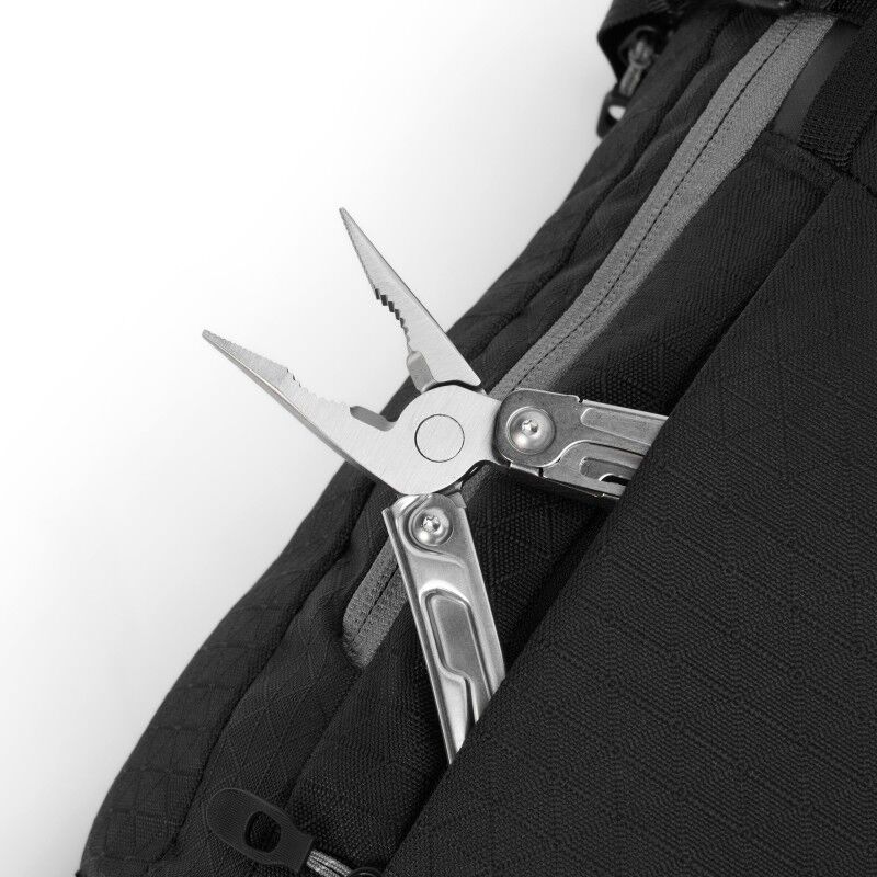 Dakine Heli 2.0 Pro Backpack 20L - Hiihtoreppu | Hardloop