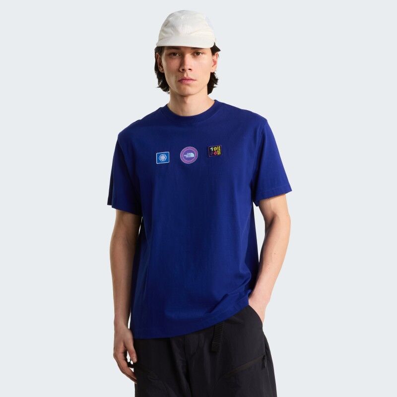 The North Face U Explorer Badges Rlx Ss Tee-Graphic - T-shirt homme | Hardloop