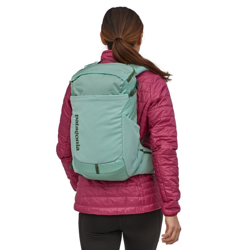Patagonia Nine Trails Pack 18L Sac à dos trail femme Hardloop