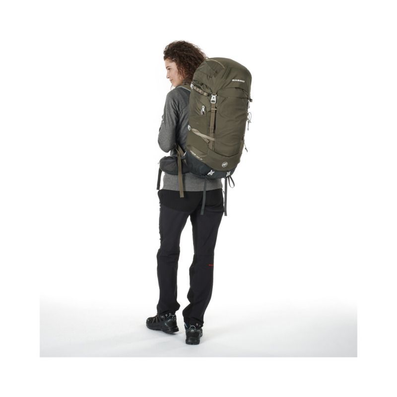 Mammut Lithium Crest hot 40+7 L Backpack Grey.