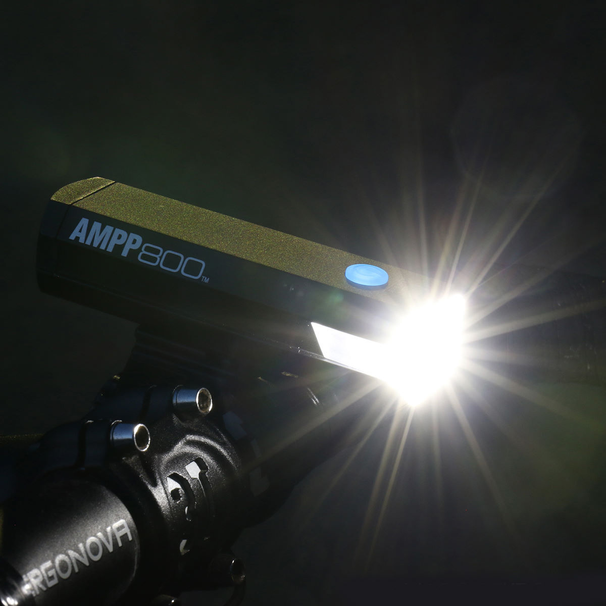 Cateye Ampp 800 Front