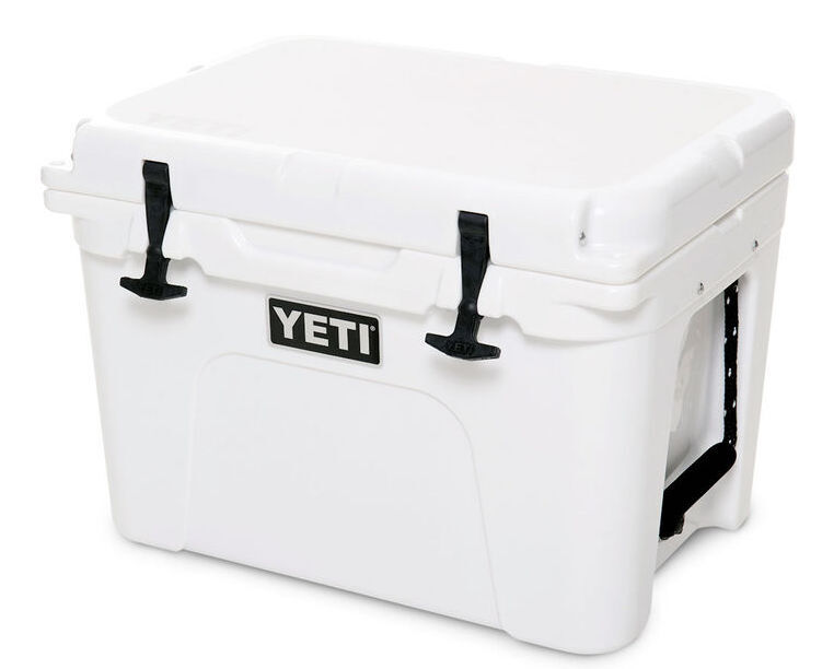 Yeti Tundra 35 - Camp Cooler