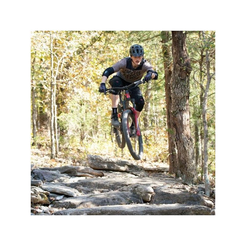 G-Form Pro Rugged - Cotoveleira BTT | Hardloop