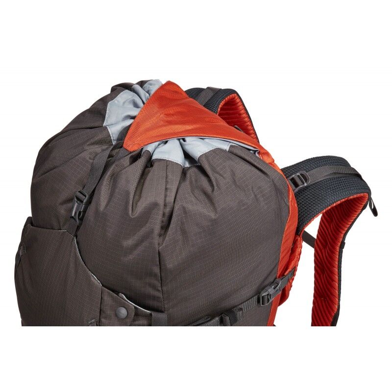 Thule Versant 60L - Vaellusreppu - Miehet