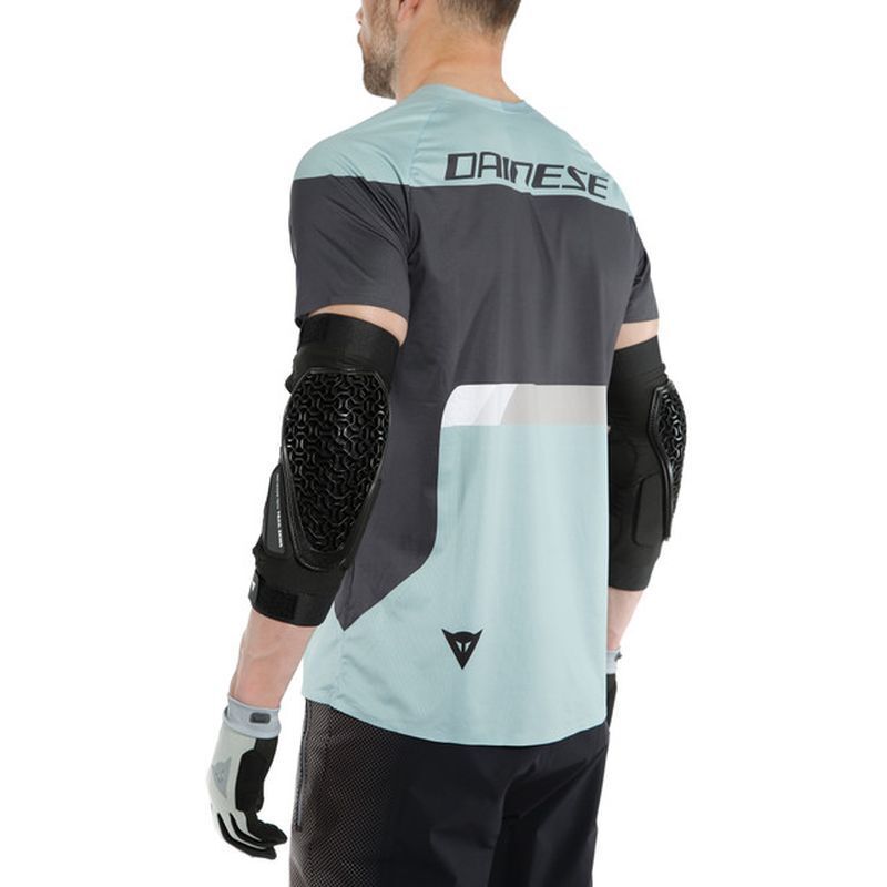 Dainese Trail Skins Pro Elbow Guards | Hardloop