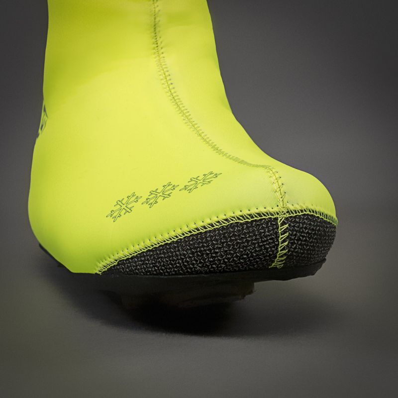 GripGrab Arctic Waterproof Deep Winter Hi-Vis Shoe Cover - Cycling overshoes | Hardloop