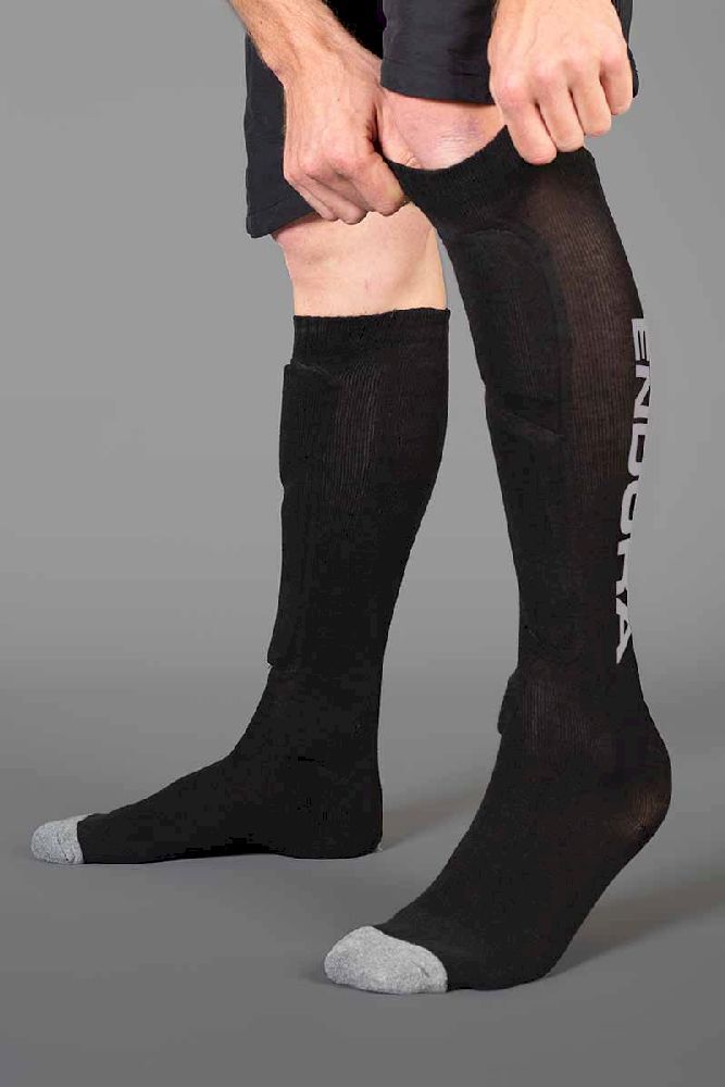 Endura SingleTrack Shin Guard Sock - Skarpety rowerowe | Hardloop