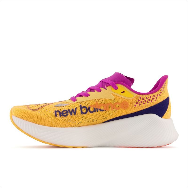 New Balance Fuelcell RC Elite V2 - Juoksukengät - Naiset