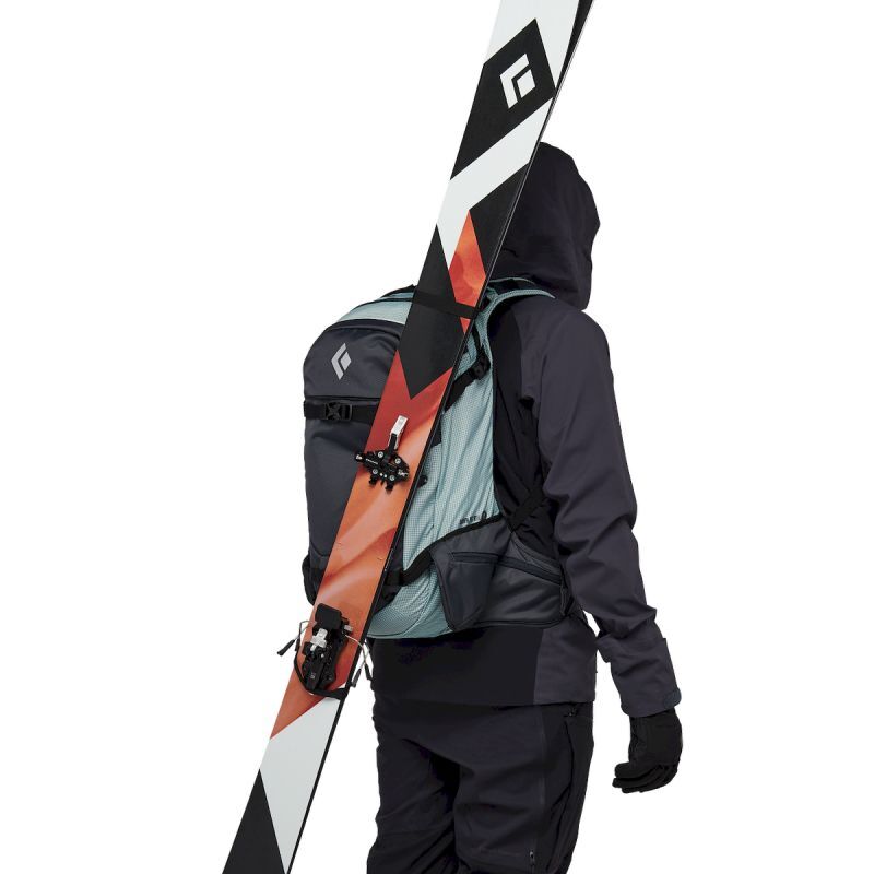 Black diamond dawn patrol 32l best sale