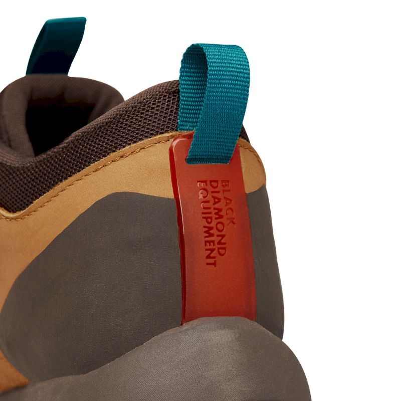 Black Diamond Mission Leather Low WP - Sapatilhas de aproximação homem | Hardloop