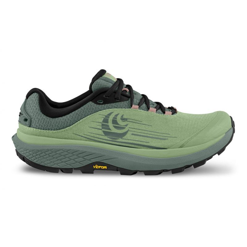 topo athletic trail shoes