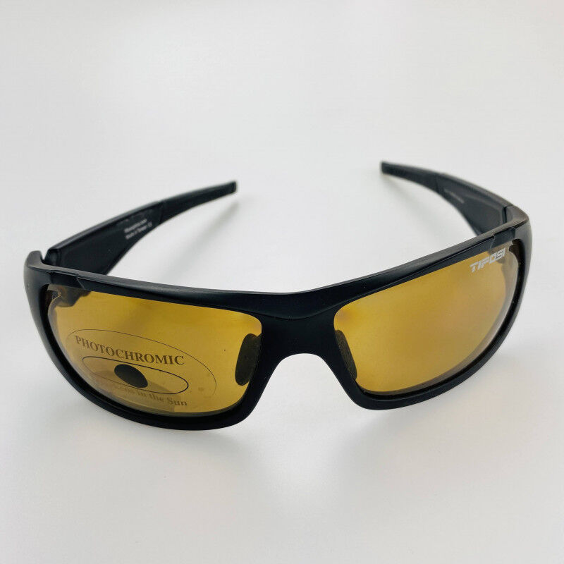 Tifosi Optics Duro Blanc Mat Photochromique - Second Hand Sunglasses - Black - One Size | Hardloop