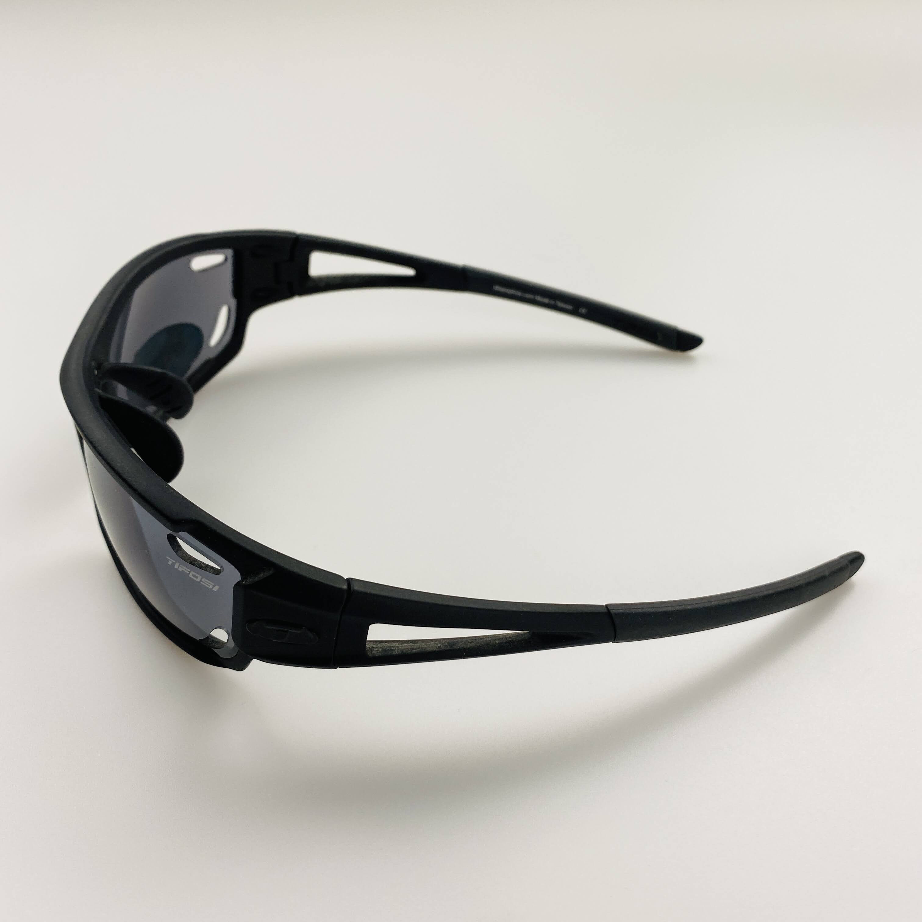 Tifosi Optics Dolomite - Second Hand Sunglasses - Black - One Size | Hardloop