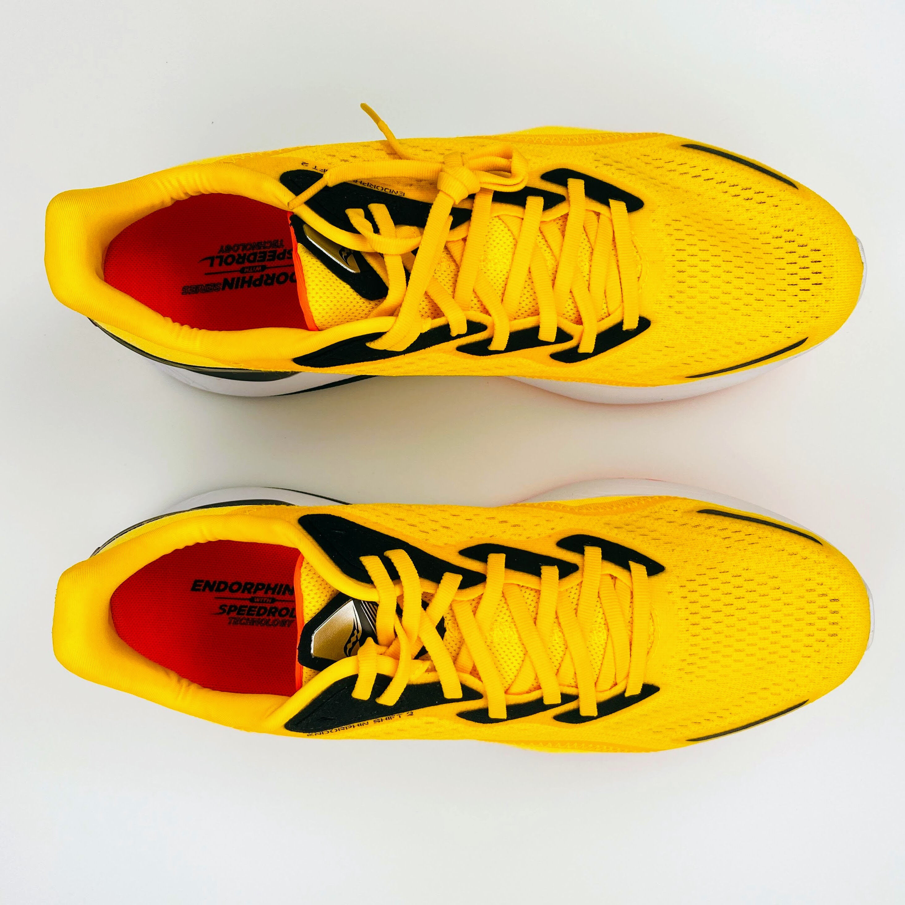 Saucony Endorphin Shift 2 - Second Hand Buty do biegania męskie - Jaune - 46.5 | Hardloop