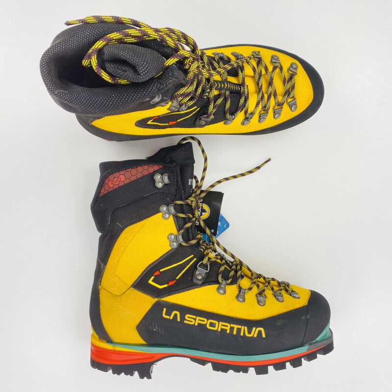 La Sportiva Nepal Evo GTX Second Hand Mountaineering boots Men s Yellow 42.5 Hardloop