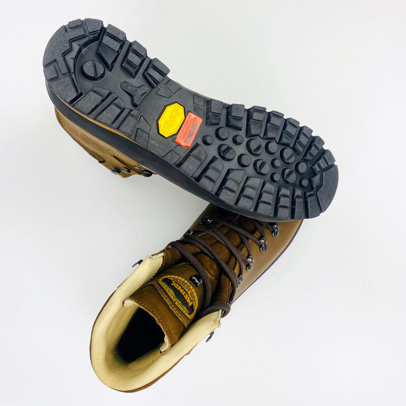 Meindl Borneo 2 MFS - Second Hand Schuhe - Herren - Braun - 46.5 | Hardloop