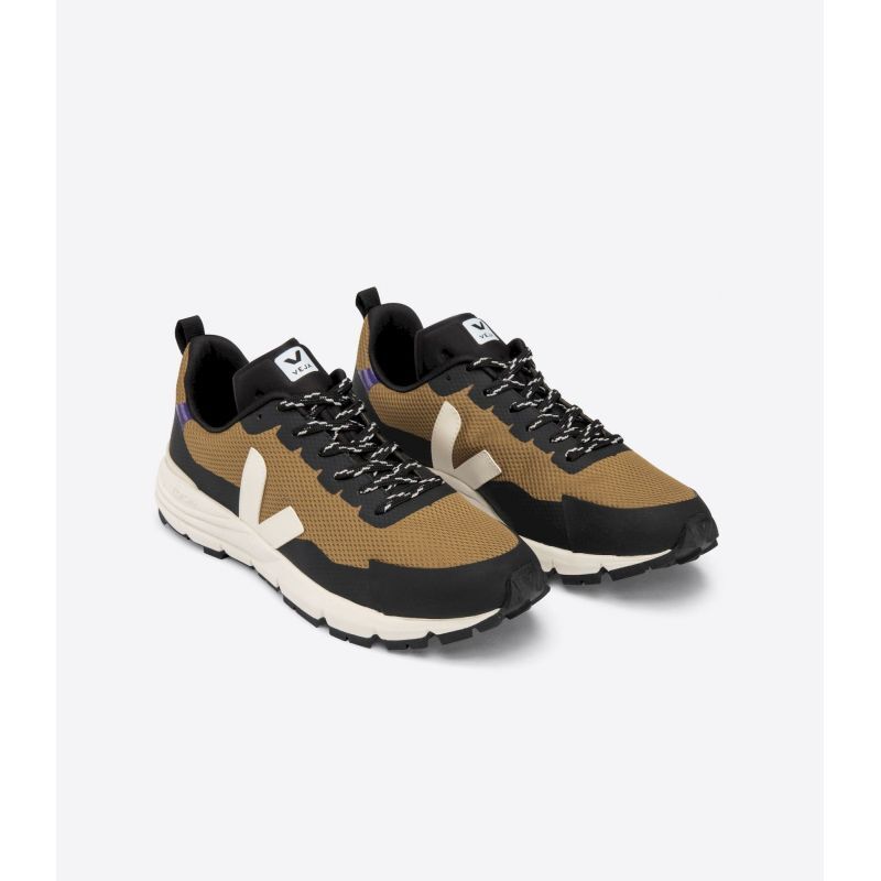 Veja Dekkan - Walking shoes - Men's