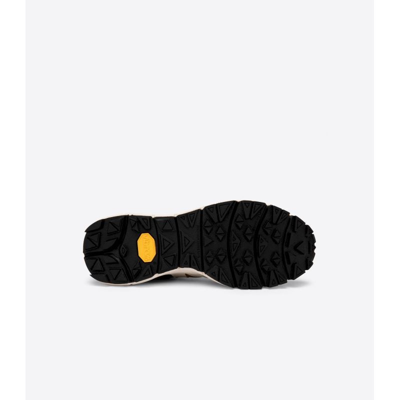 Veja Dekkan - Walking shoes - Men's