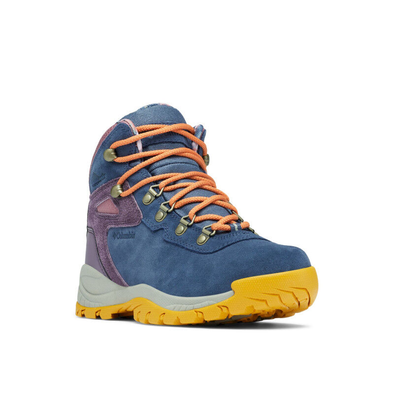 columbia newton ridge plus waterproof amped women's hiking boots