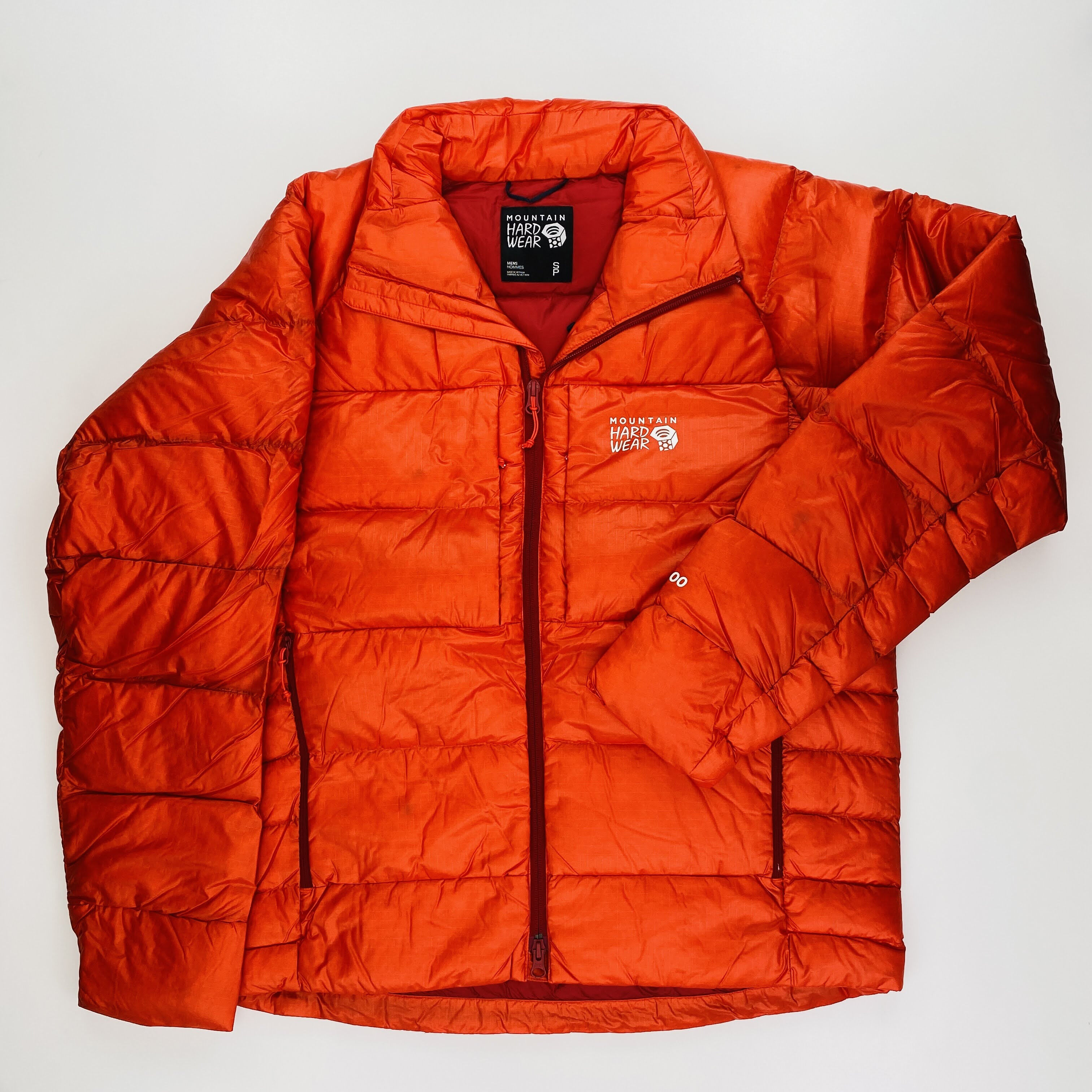 Mountain hardwear best sale puffer jacket