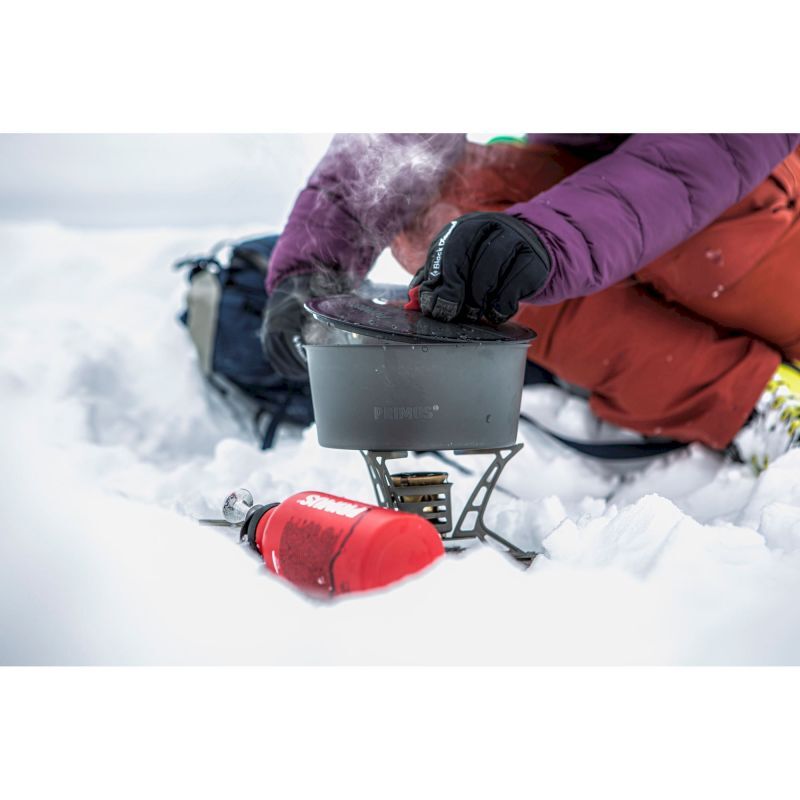 Primus OmniLite Ti + Bottle & Pouch - Multibrændsel kogeapparat | Hardloop