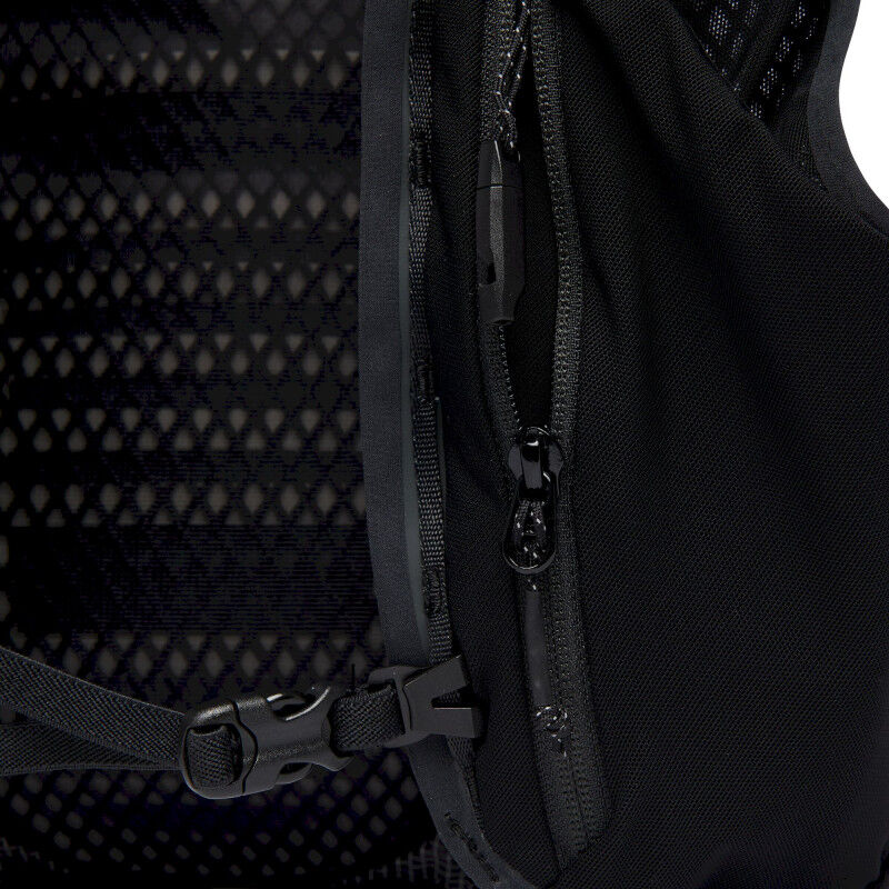 Black Diamond Distance 8 - Trail running backpack - Men's | Hardloop