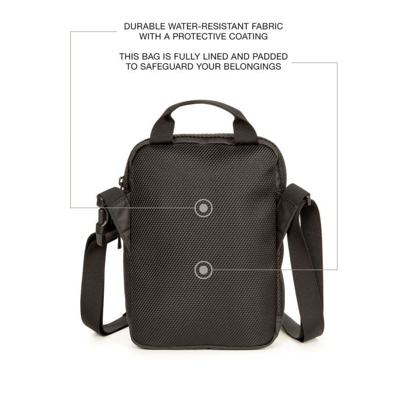 Eastpak The One CNNCT - Pochette voyage | Hardloop