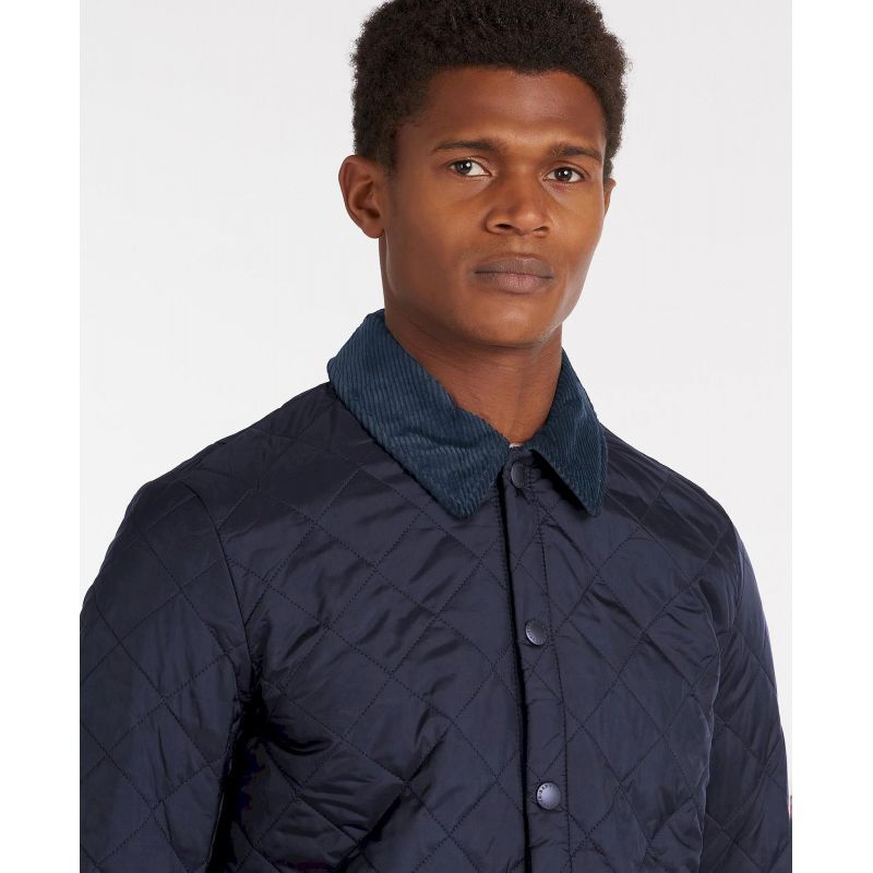 Barbour Heritage Liddesdale Quilted Jacket - Jacket - Men's | Hardloop