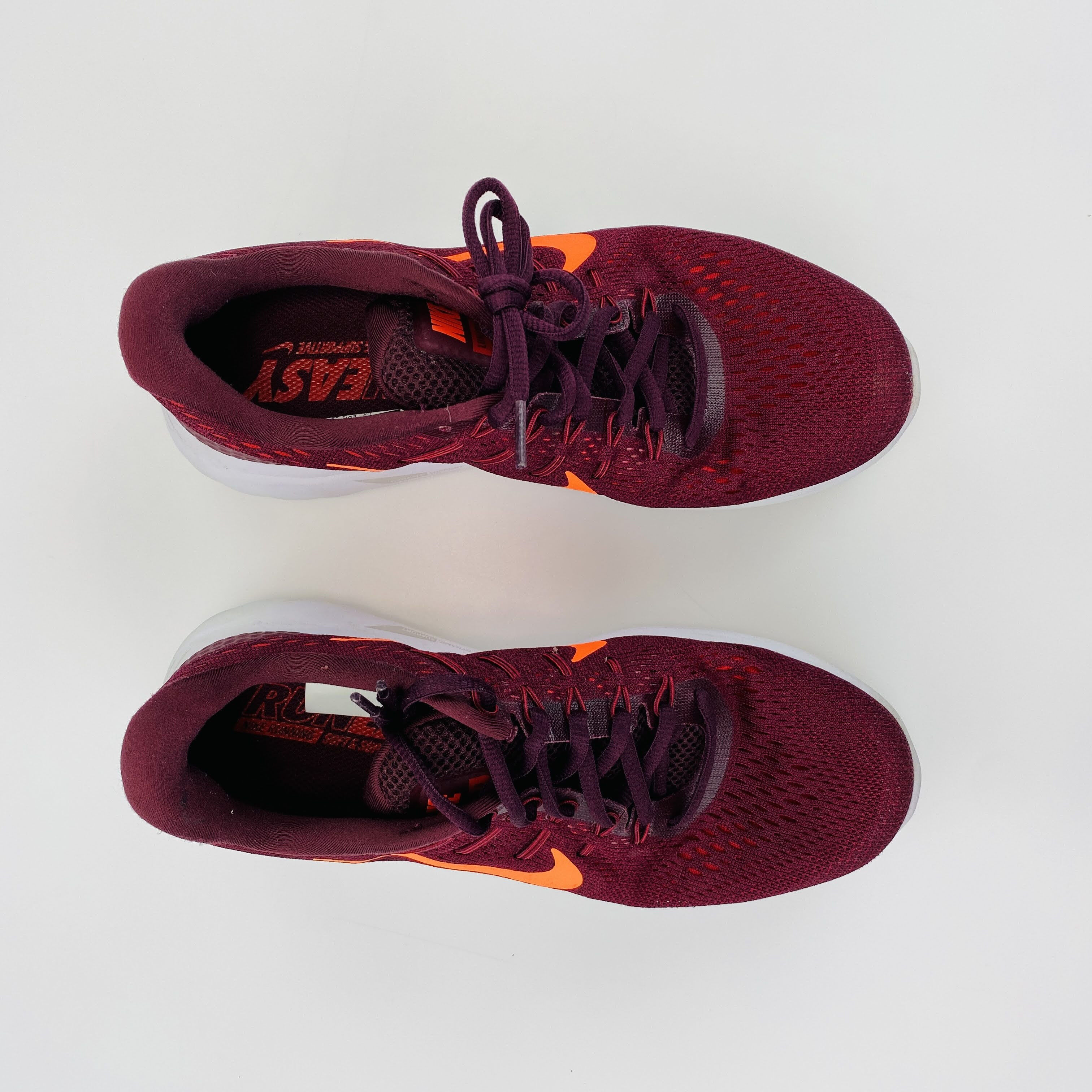 Maroon nikes womens online